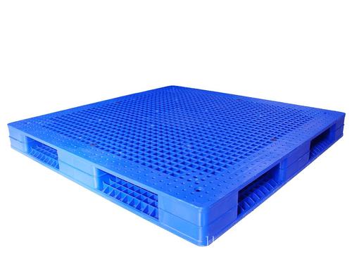 吹塑托盘和注塑托盘的区别是什么? 吹塑托盘和注塑托盘的区别是什么?